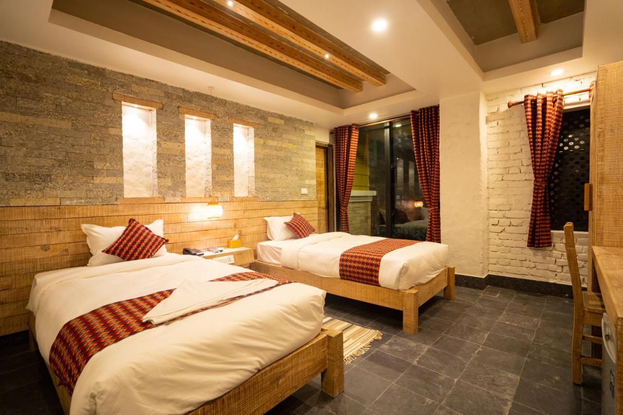 Hotel Mera Peak Private Limited Pokhara Exterior foto